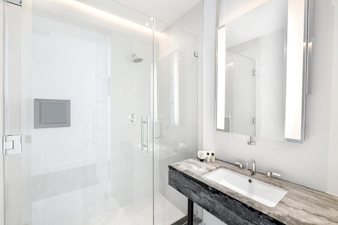 Nova Hotel Brooklyn New York City Exterior photo