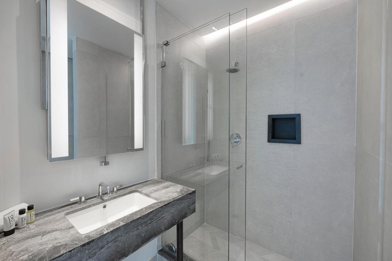 Nova Hotel Brooklyn New York City Exterior photo