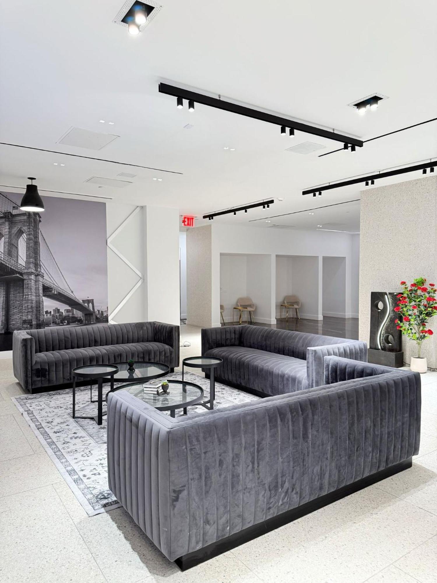 Nova Hotel Brooklyn New York City Exterior photo